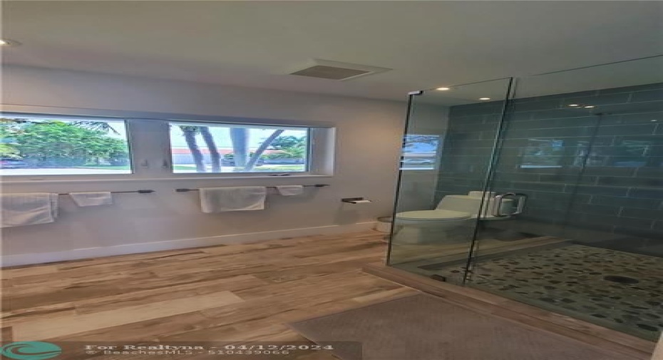light and bright master bath
