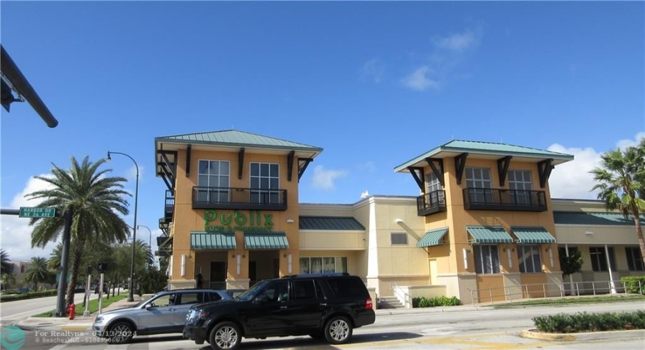 Pompano Publix five blocks away