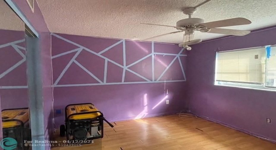 Guest bedroom