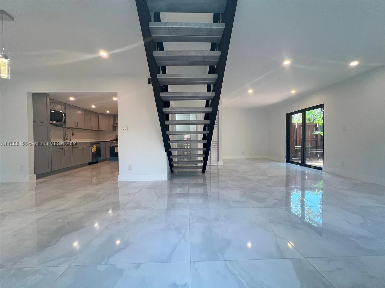 Residential Lease For Rent