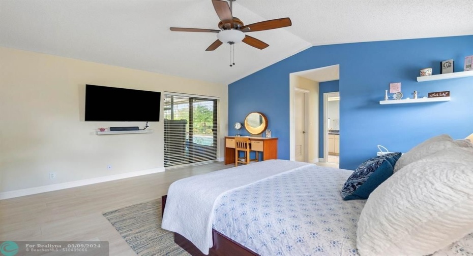 Meticulously maintained with tons of closet space!