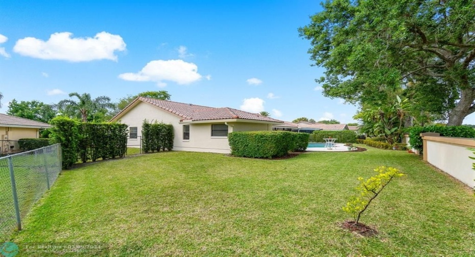 Huge yard for tot lot, pets, or extra lounging space!