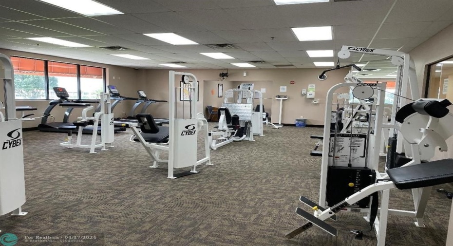 FITNESS CENTER