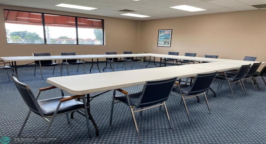 MEETING ROOMS
