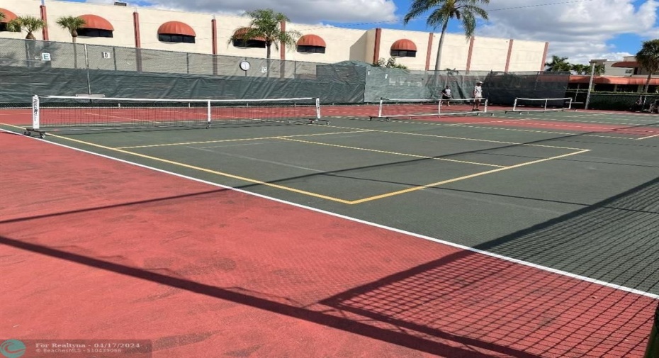 PICKLEBALL
