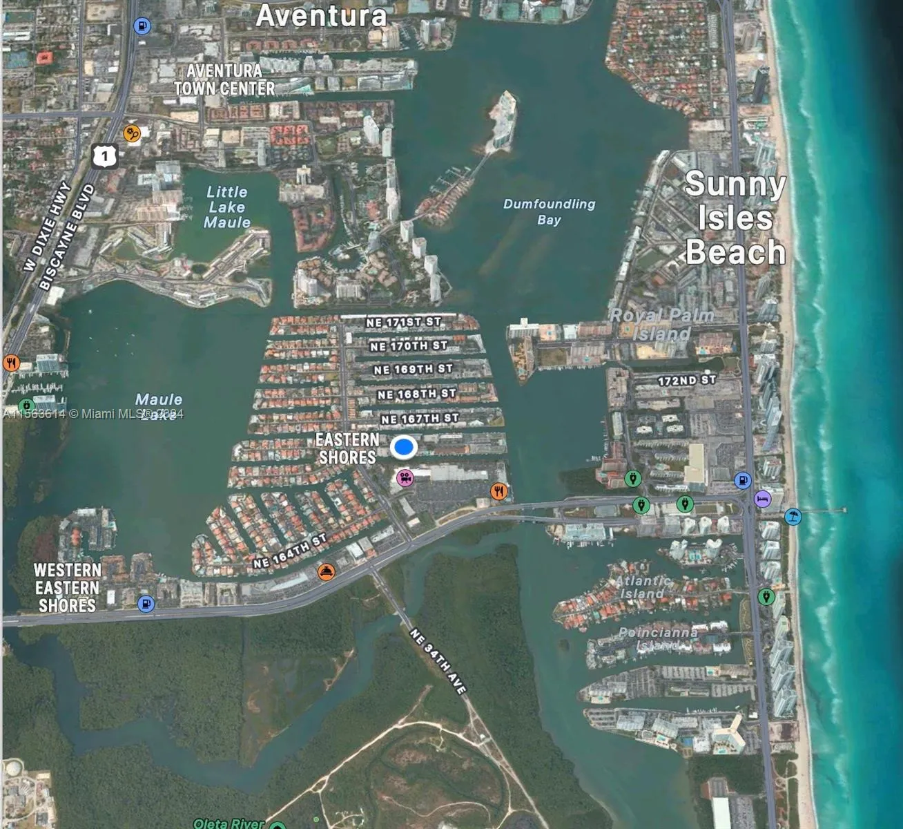 Walking distance to Sunny Isles, 10 minutes from Aventura Mall or Bal Harbour Mall.