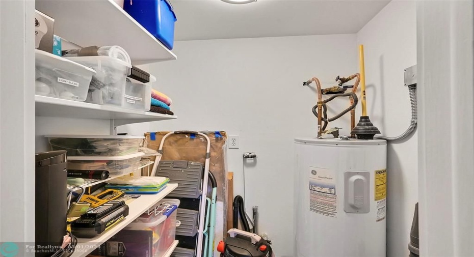 Abundant hot water with extra storage