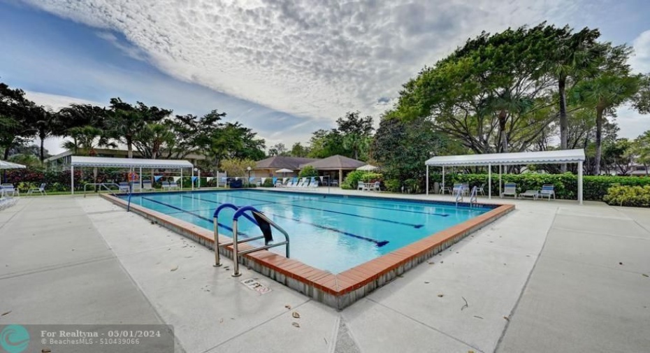 Pool area within steps