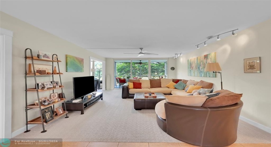 Entertaining/Living space