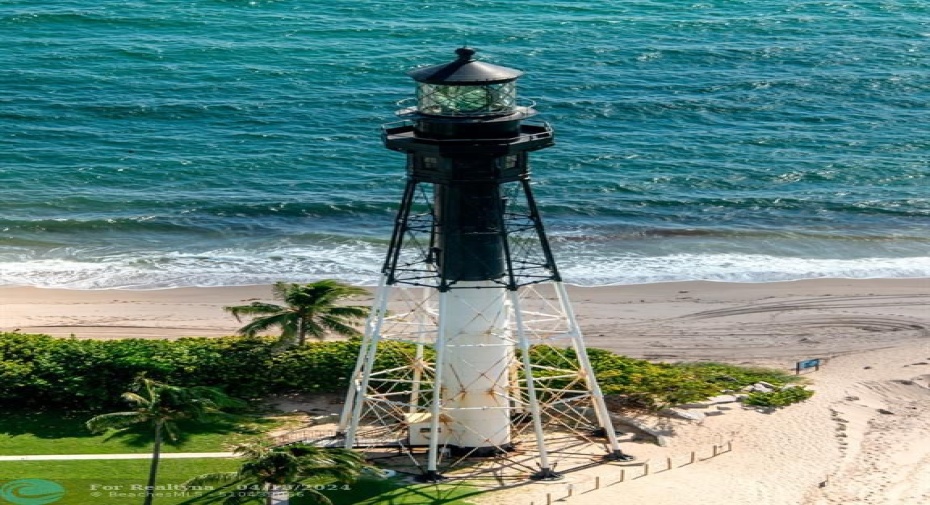 Hillsboro lighthouse