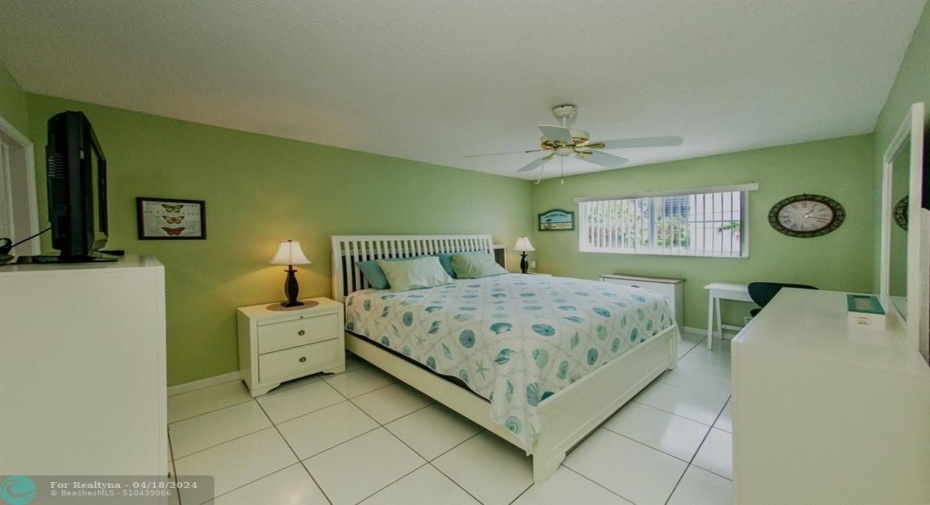 Large Main bedroom with walk in closet and ensuite bath