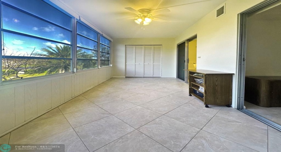 Spacious 3rd Floor Patio Enclosed w/Jalousie Windows