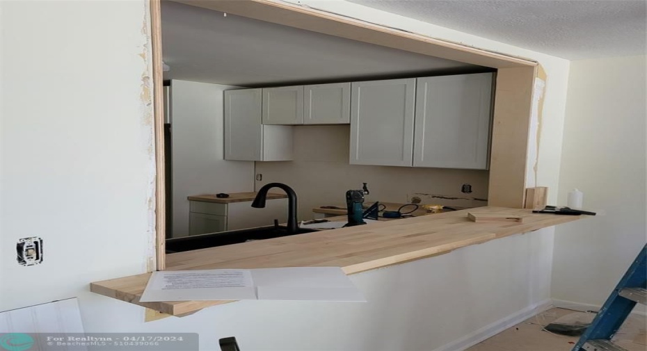 New kitchen being built