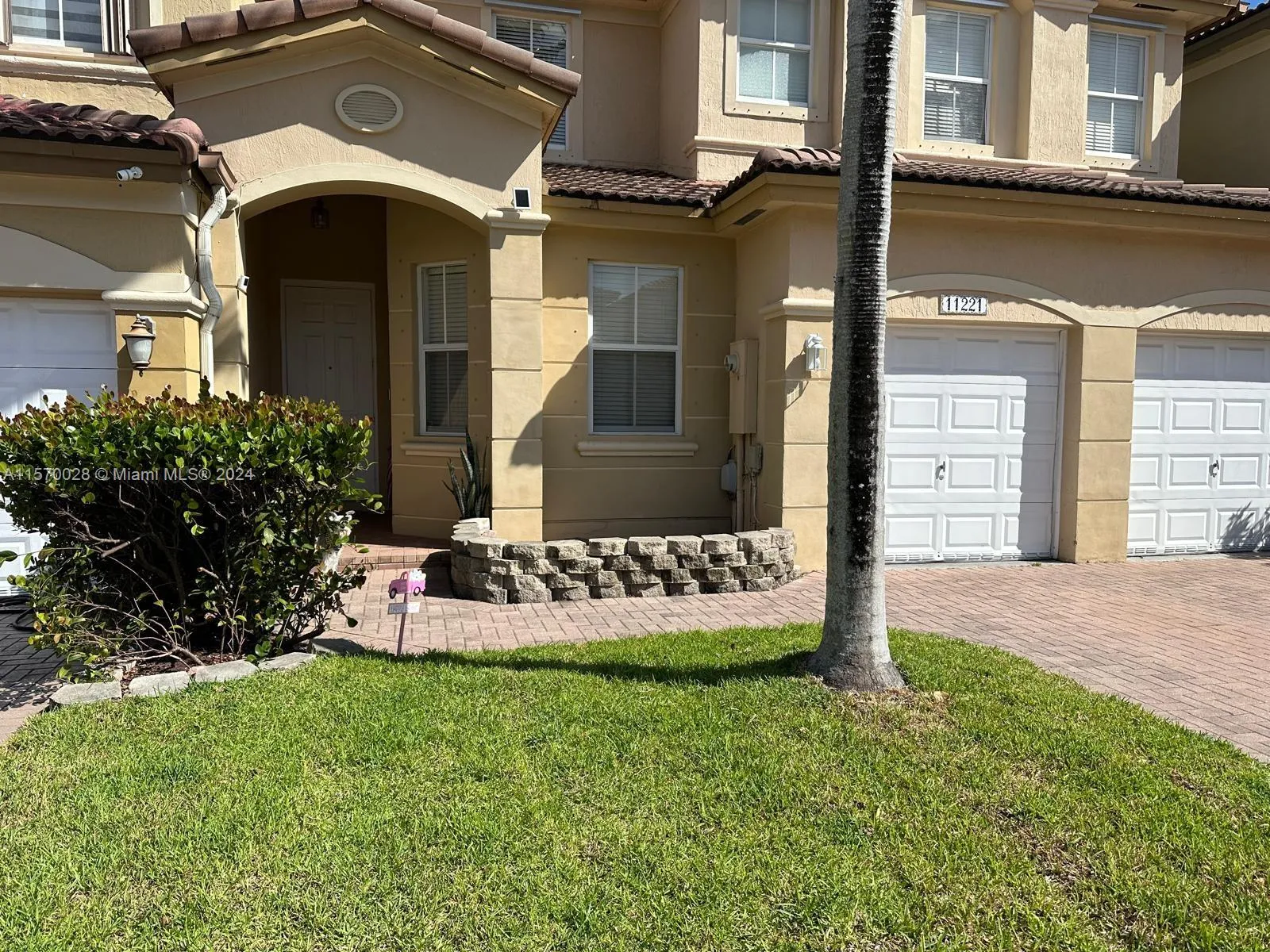 Residential Lease For Rent