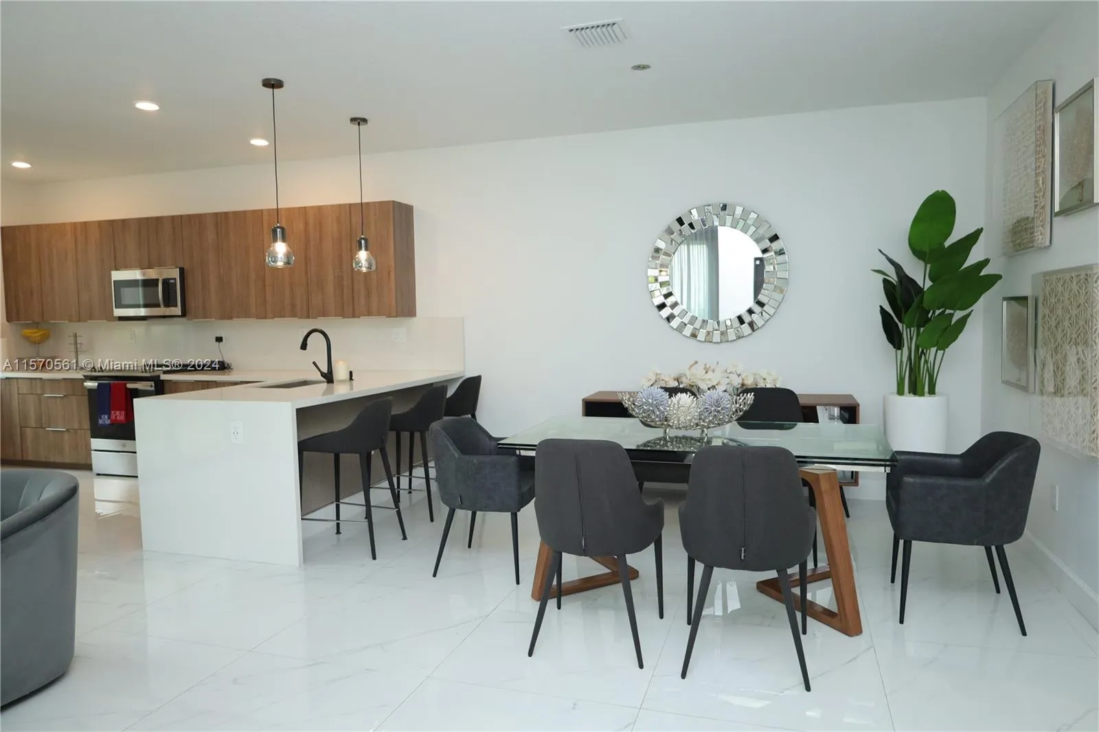 Residential Lease For Rent