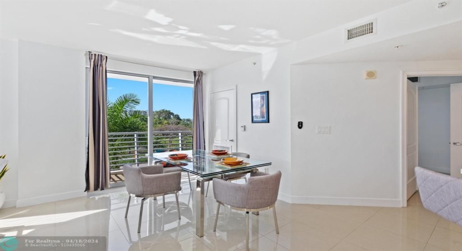 Open Dining Area