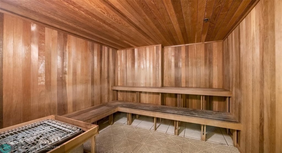 His 'n Her Saunas