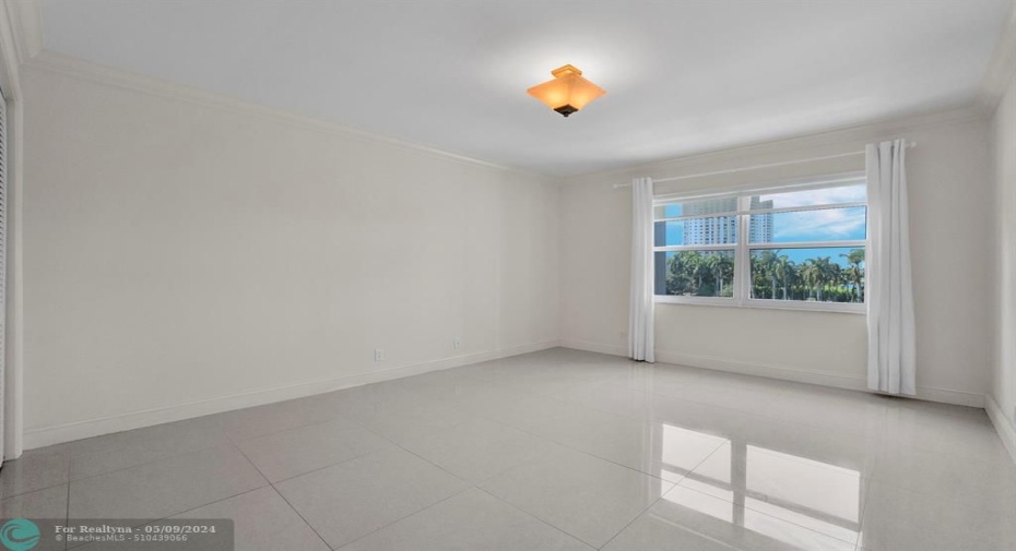 Second bedroom