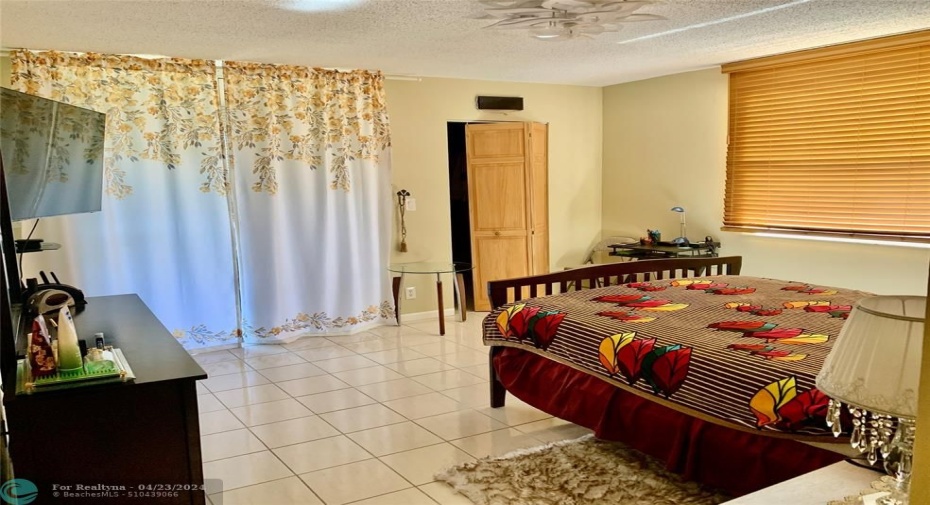 Main bedroom
