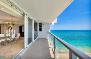 Slider open to feel the Ocean breeze