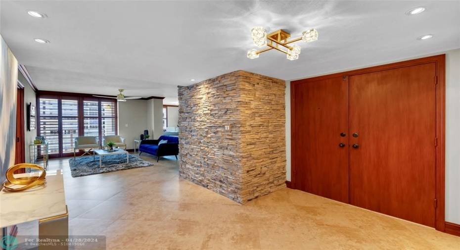 Double door Entry from semi private K foyer.