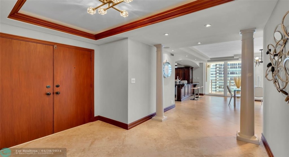 Entrance from semi private L Foyer