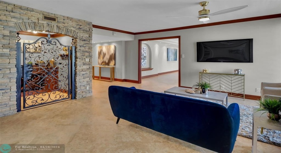 Beautifully designed Jerusalum Stone Wine Cellar with gate