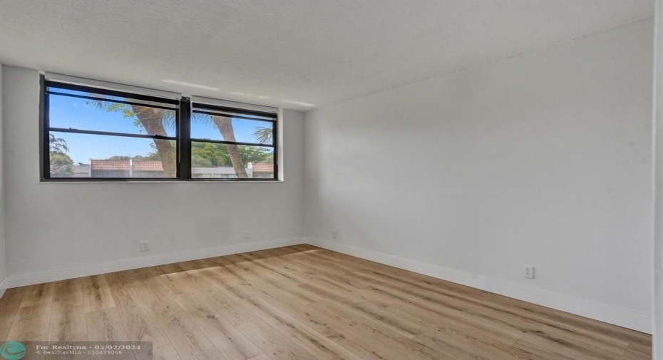 Remodeled flooring-all new window springs