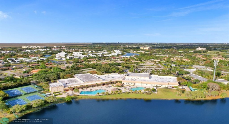 Bonadventure town center