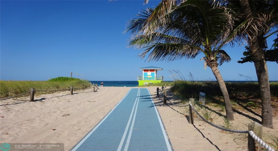 south entrance to the beach.