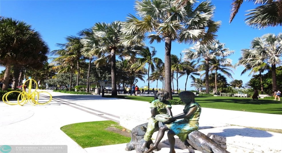one of dozens of art pieces on the beach/park area.
