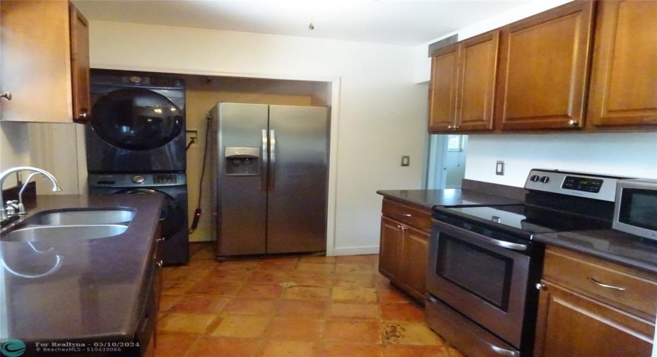 Updated with washer/dryer