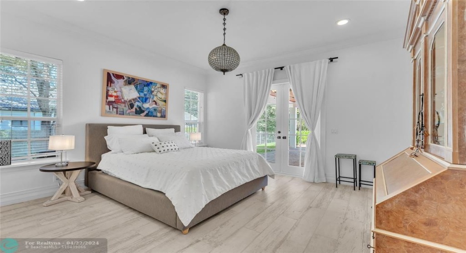 Guest Bedroom Downstairs