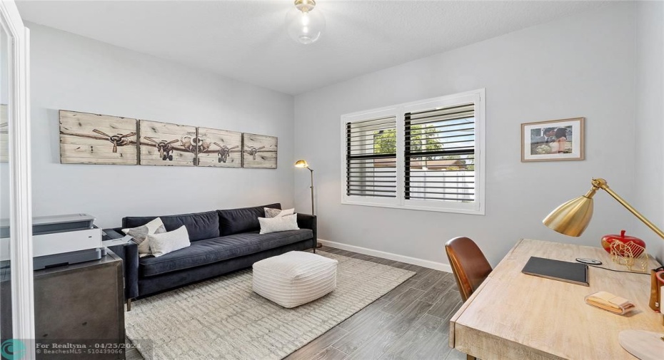 Den/Office could be a 4th bedroom