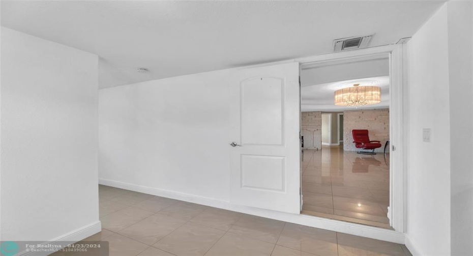 IN LAW SUITE OFF LIVING AREA