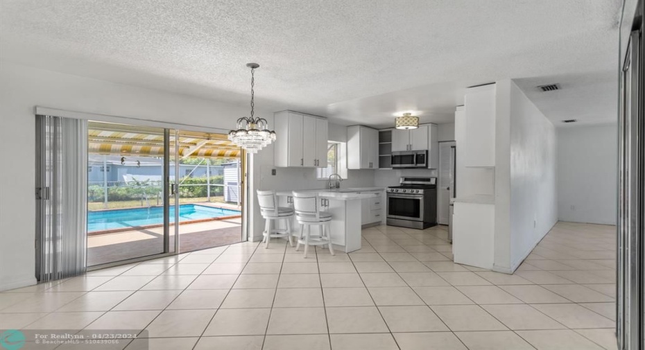 Dinning Room/Kitchen