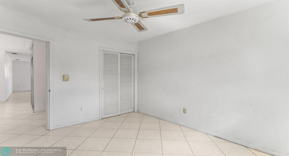 2nd Bedroom