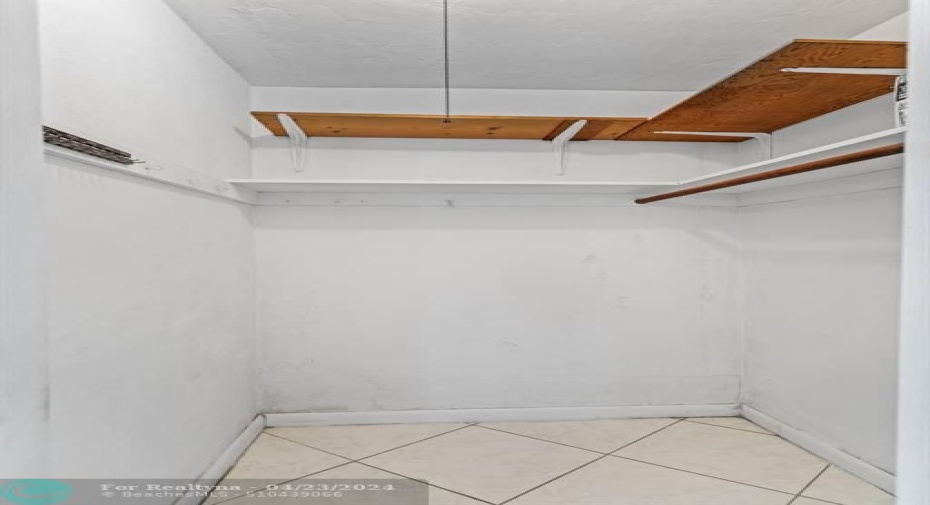 Principle Bedroom Walk In