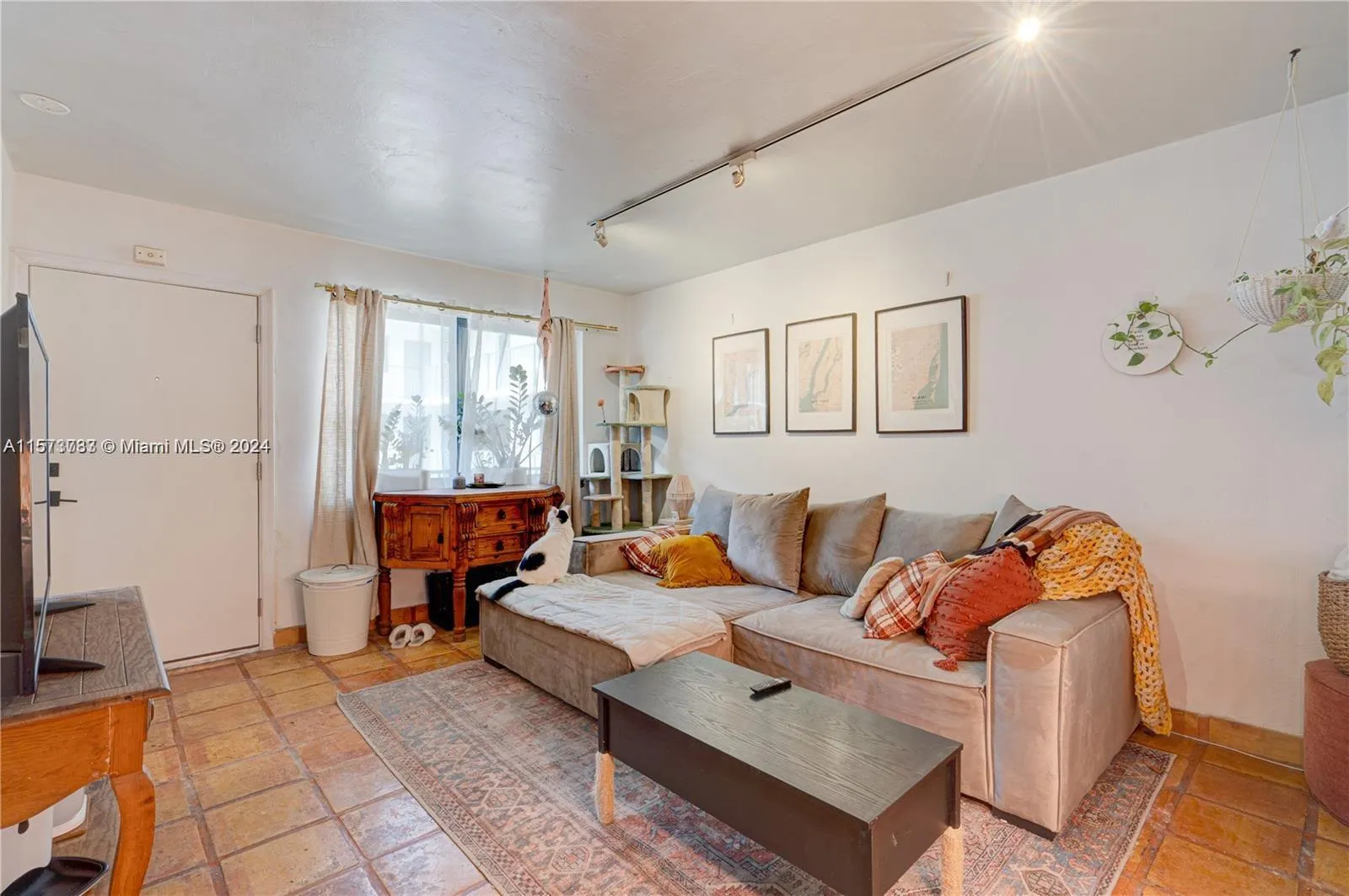 Residential Lease For Rent
