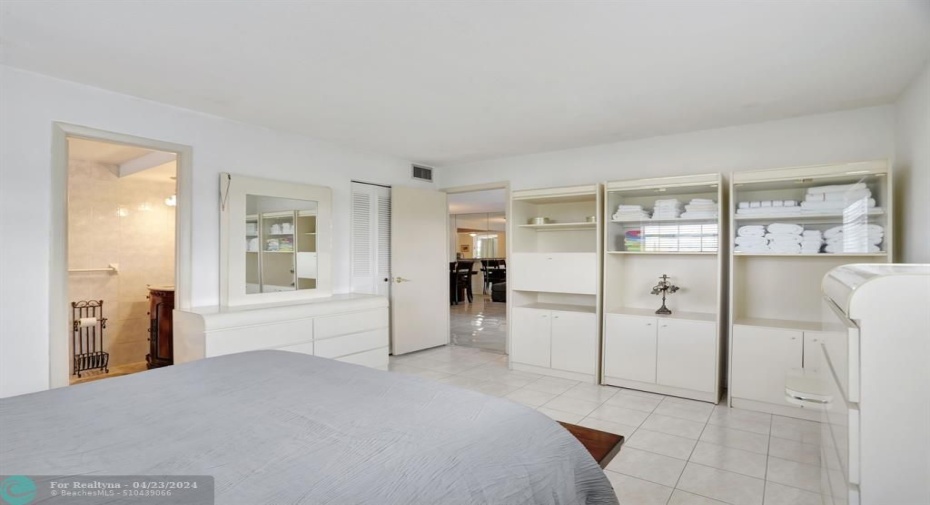 Owner suite