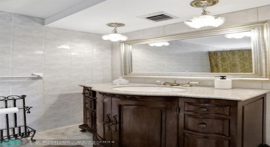 Owner bathroom