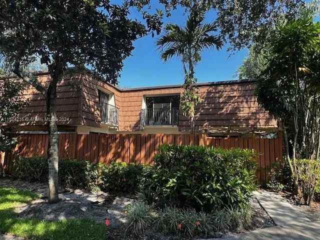 Townhouse For Sale