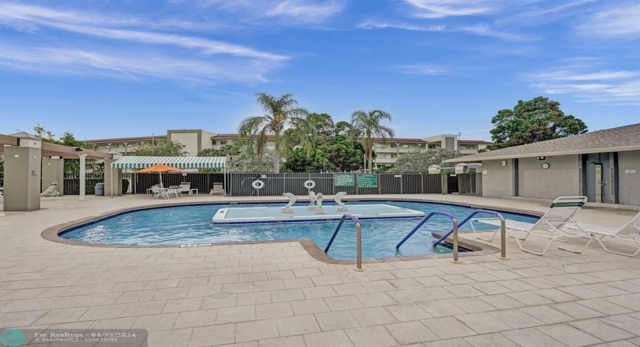 Walking Pool