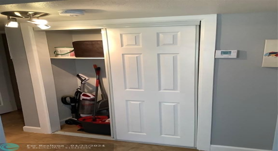Room for washer dryer