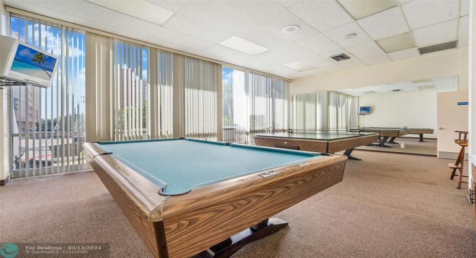 Community Billiards