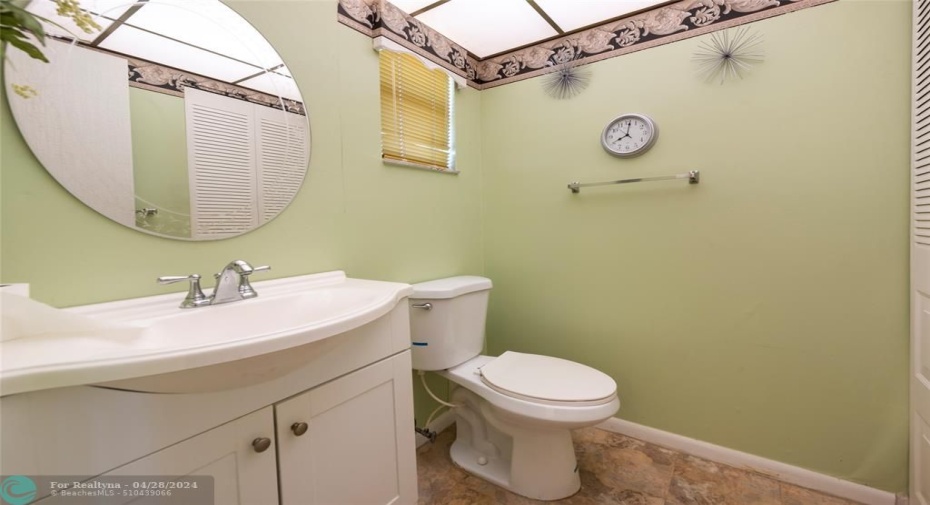Half bath is so convenient for company!