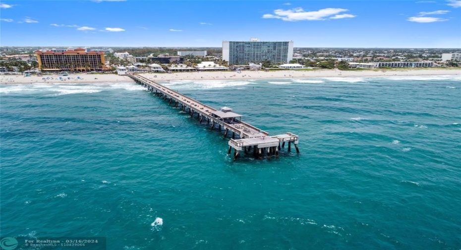Fishing pier