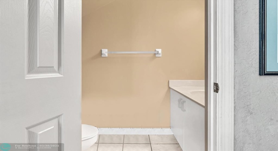 Downstairs half bath