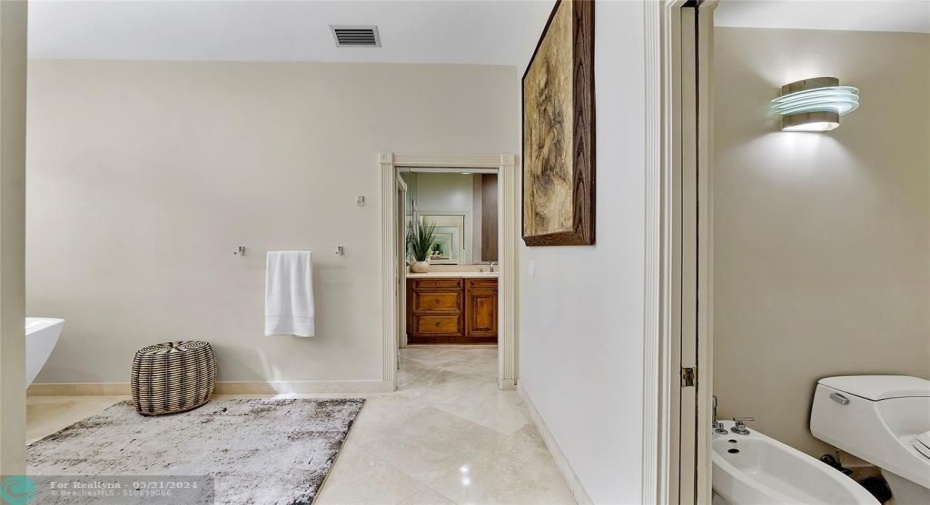 SEPARATE TOILET AND BIDET ROOM
