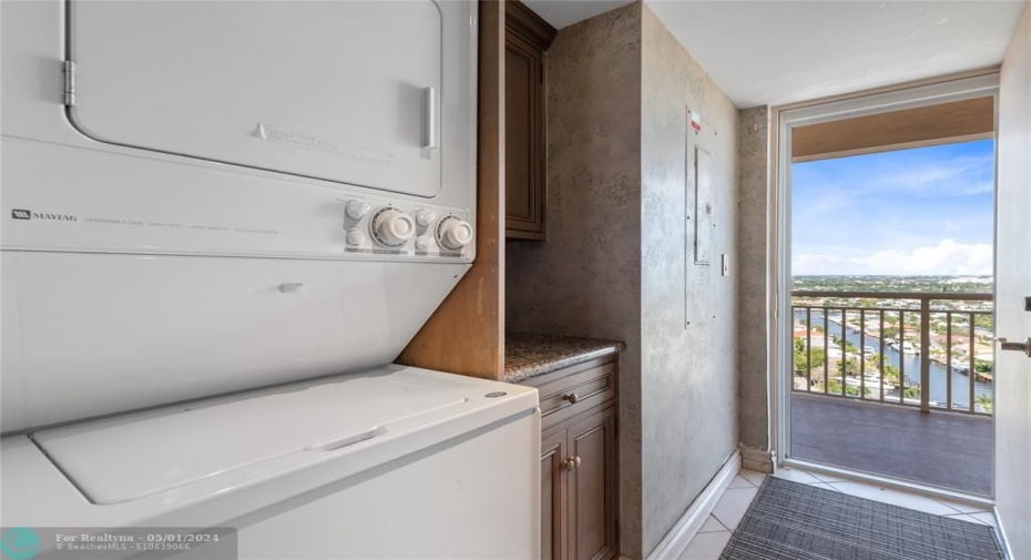 washer/Dryer